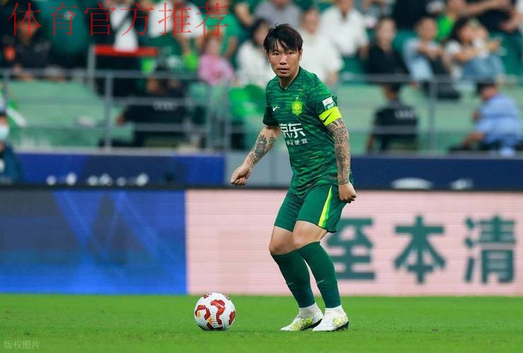 34岁张稀哲将重返国足?主帅邵佳一直接给出回应,球迷直呼意外! 34岁张稀哲将重返国足?主帅邵佳一直接给出回应,球迷直呼意外!